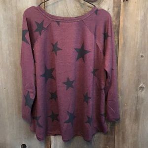 NWOT Hopely Star Top in Burgundy Maroon Size Small